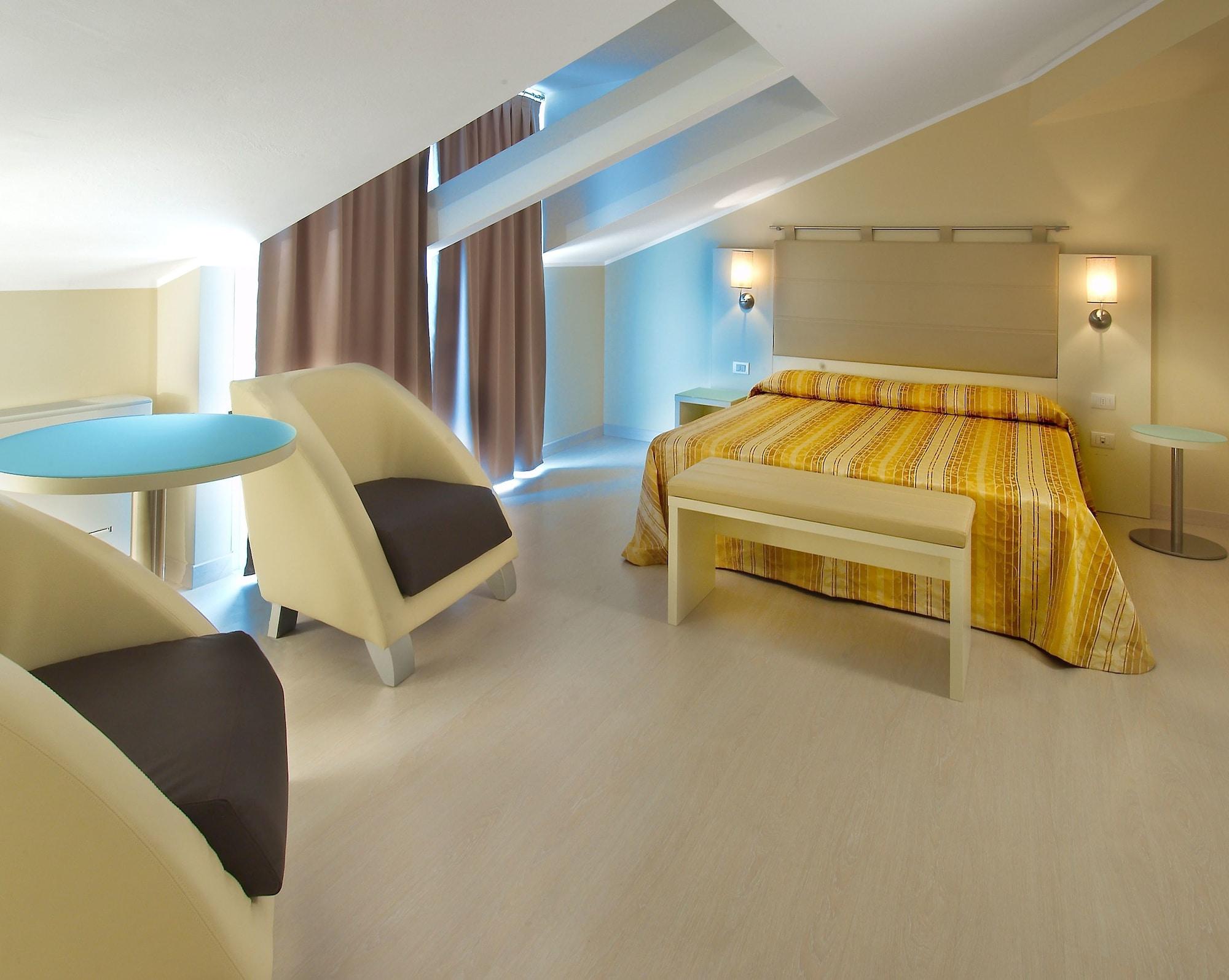 Hotel St. Moritz بيلاريا-إيجيا مارينا المظهر الخارجي الصورة