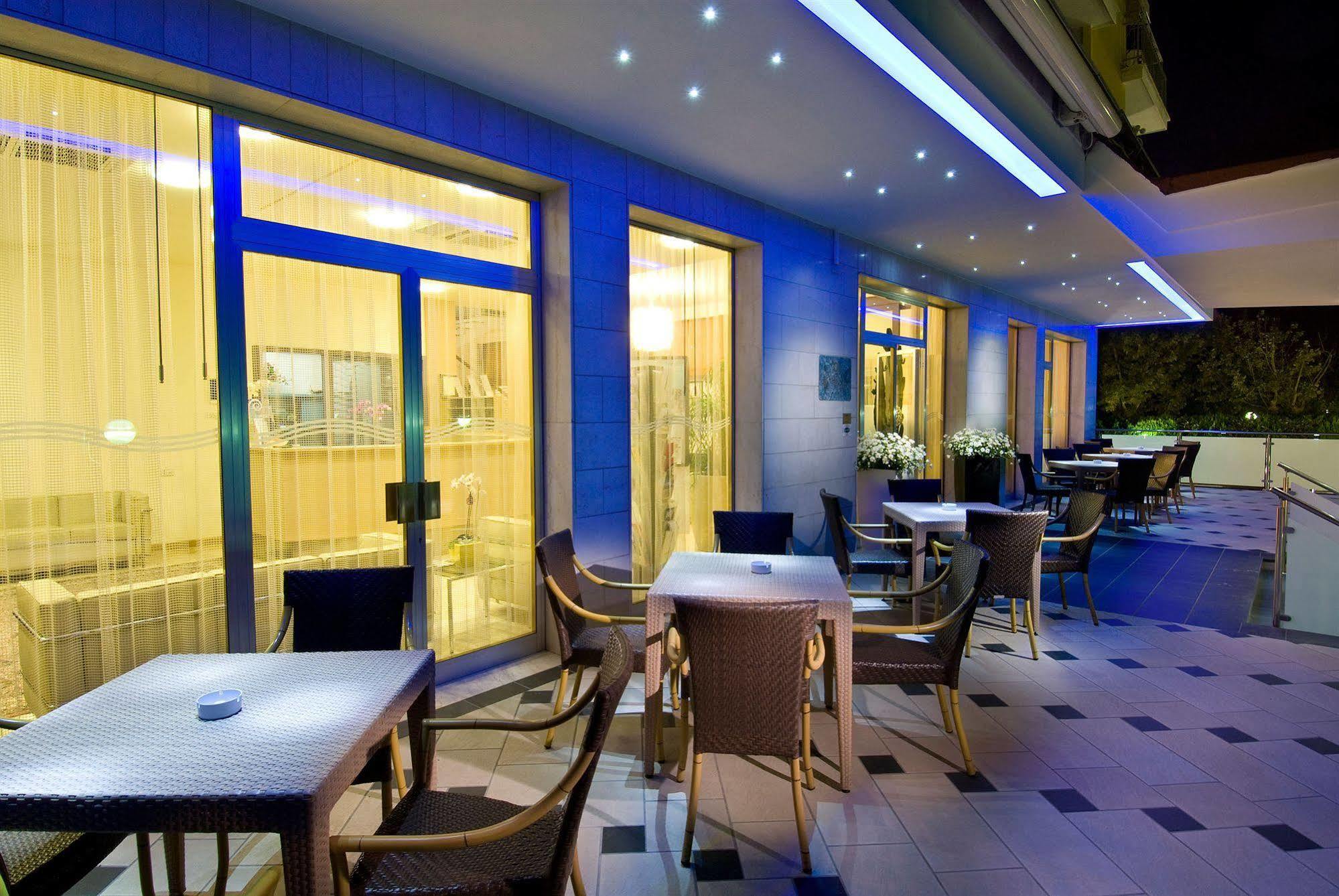 Hotel St. Moritz بيلاريا-إيجيا مارينا المظهر الخارجي الصورة